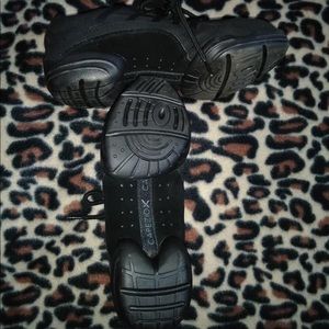 Capezio Size 8 Dance Shoes